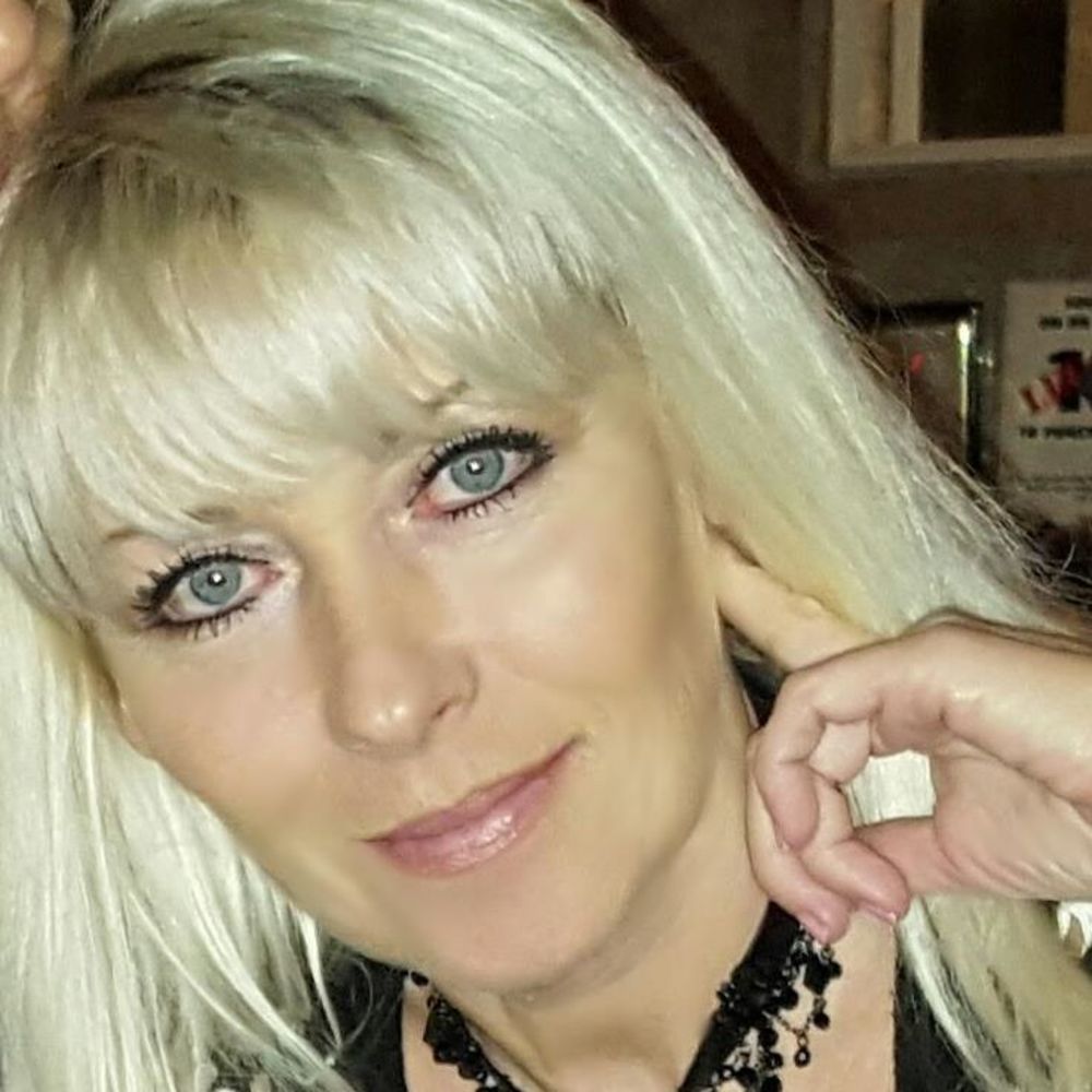 Meet your Posher, Galina